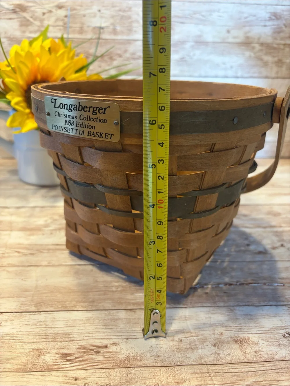 Longaberger 1988 Brown and Dark Brown Woven Poinsettia Basket
